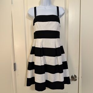 Loft linen blend black and white striped dress size 4
